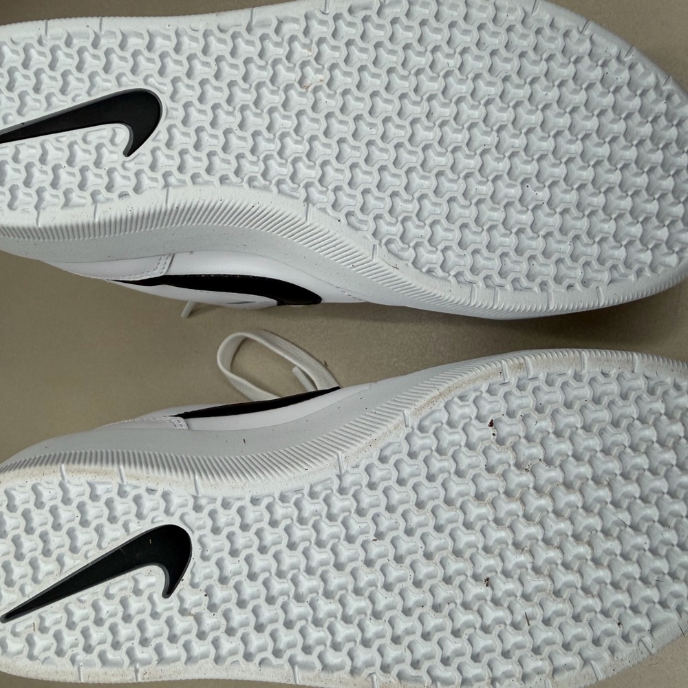 Nike SB Men’s Force 58 White Sneakers with Black Swoosh New Never Worn - Picture 5 of 5